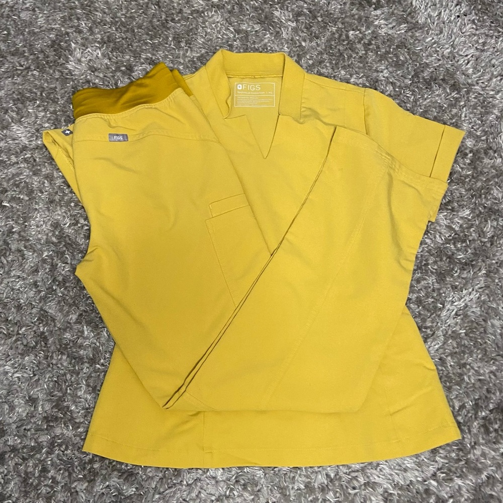 Figs Scrubs Set